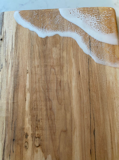 Ocean waves 🌊 on reclaimed spalted maple.