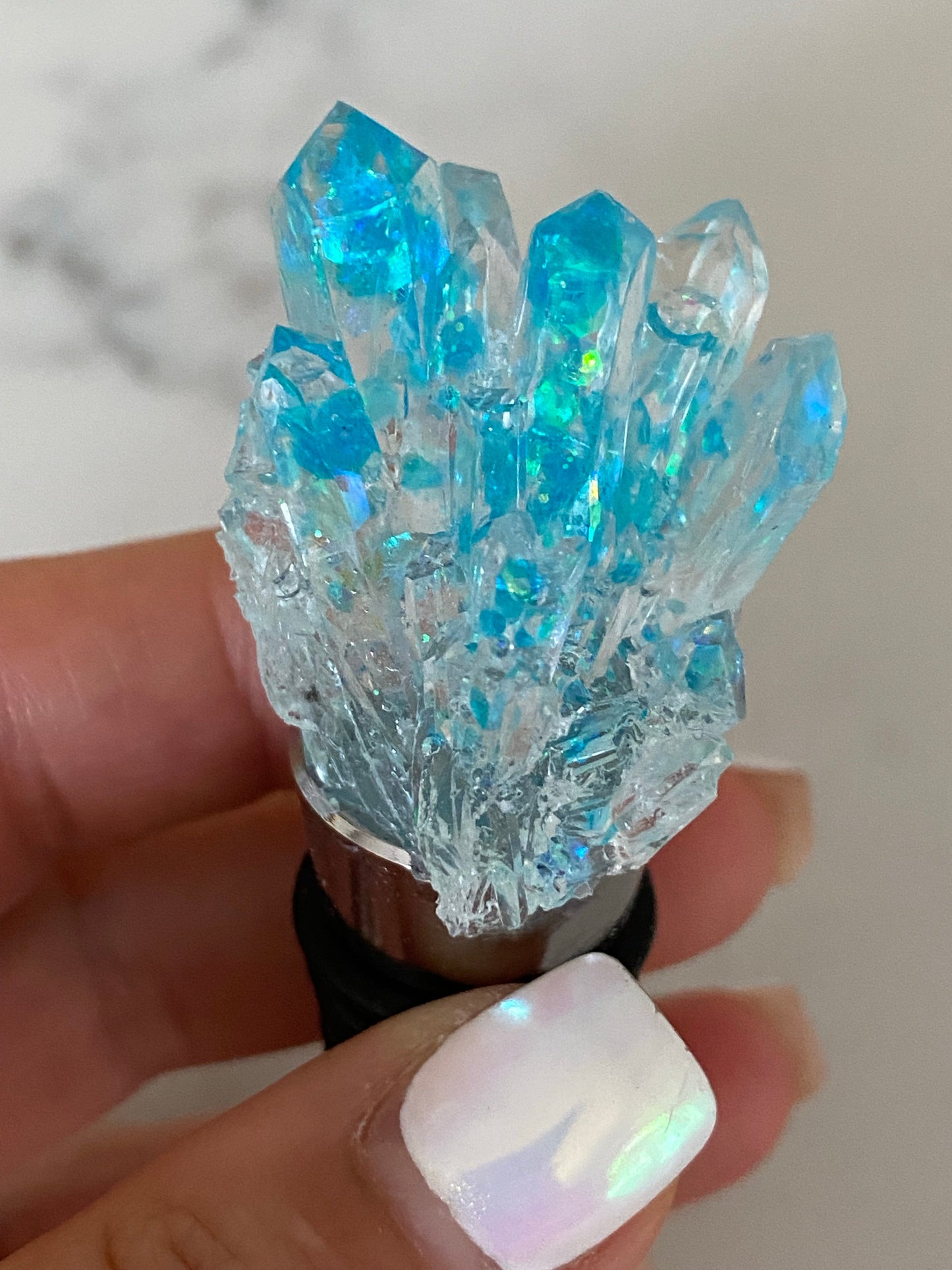Crystal wine topper