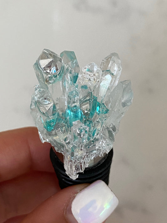 Crystal wine topper