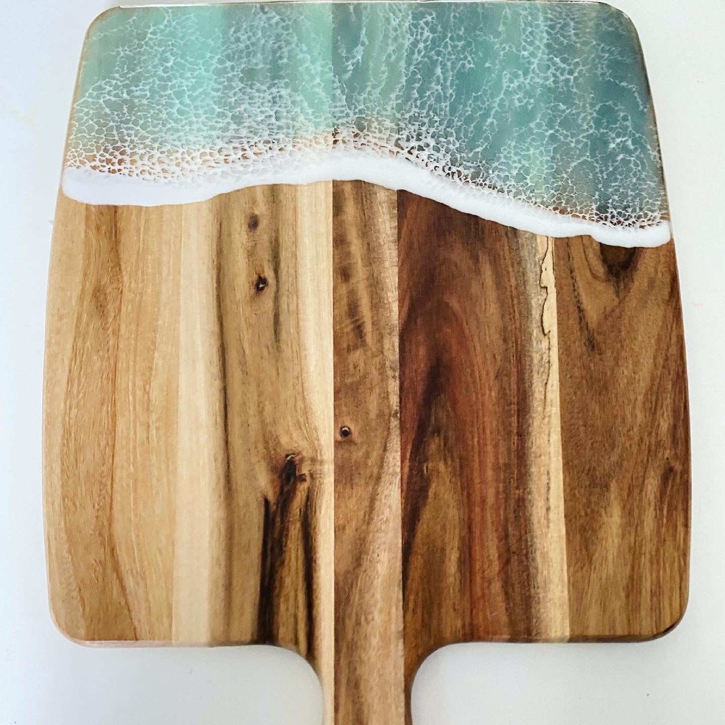 Ocean 🌊 resin cheese board.