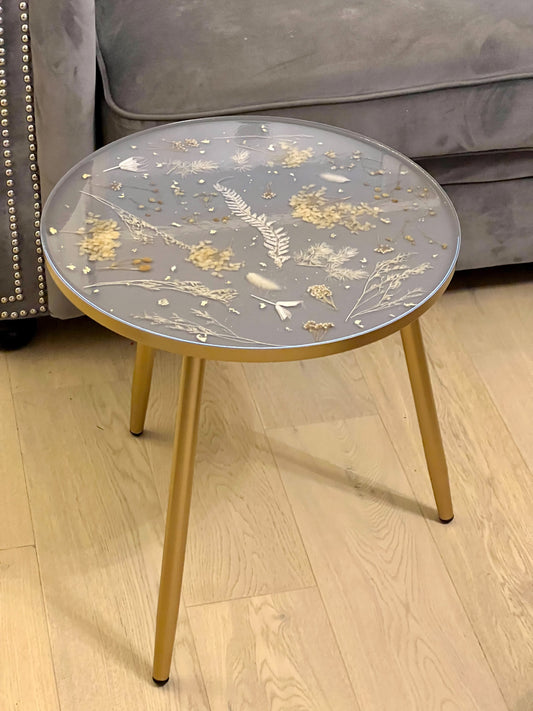 Dried flower resin table