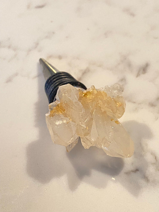 Gold and clear wine topper