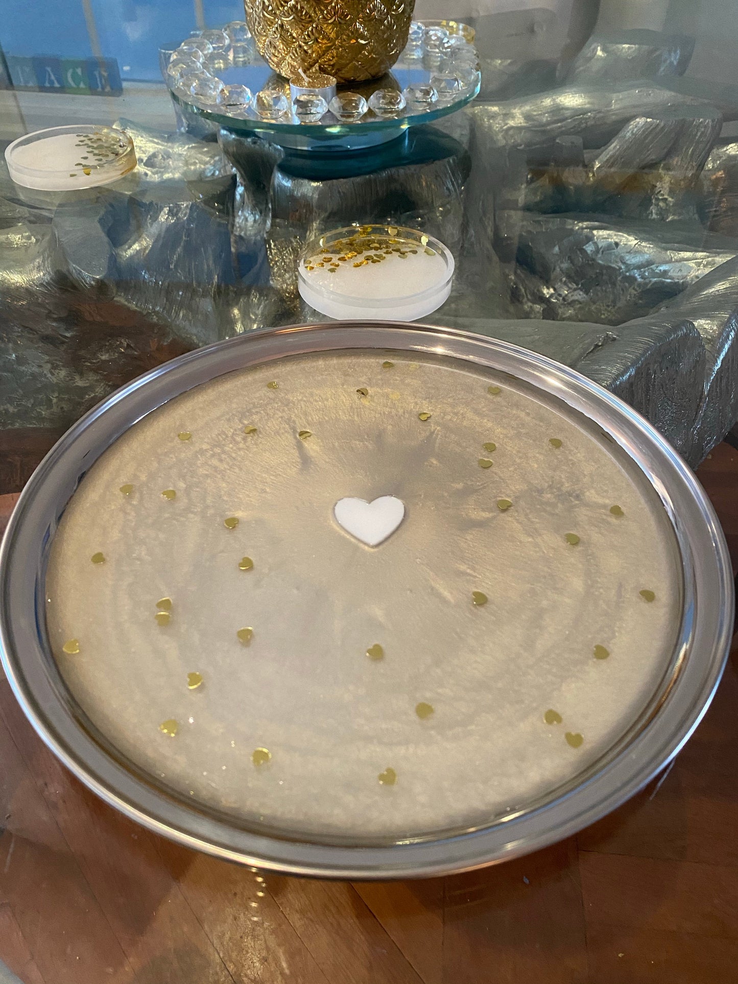 Stainless steel resin serving tray!