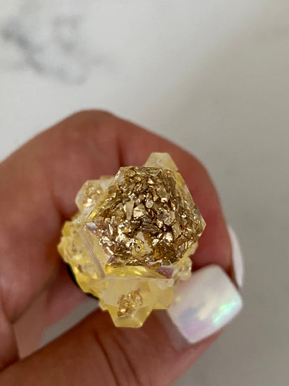 Crystal wine topper