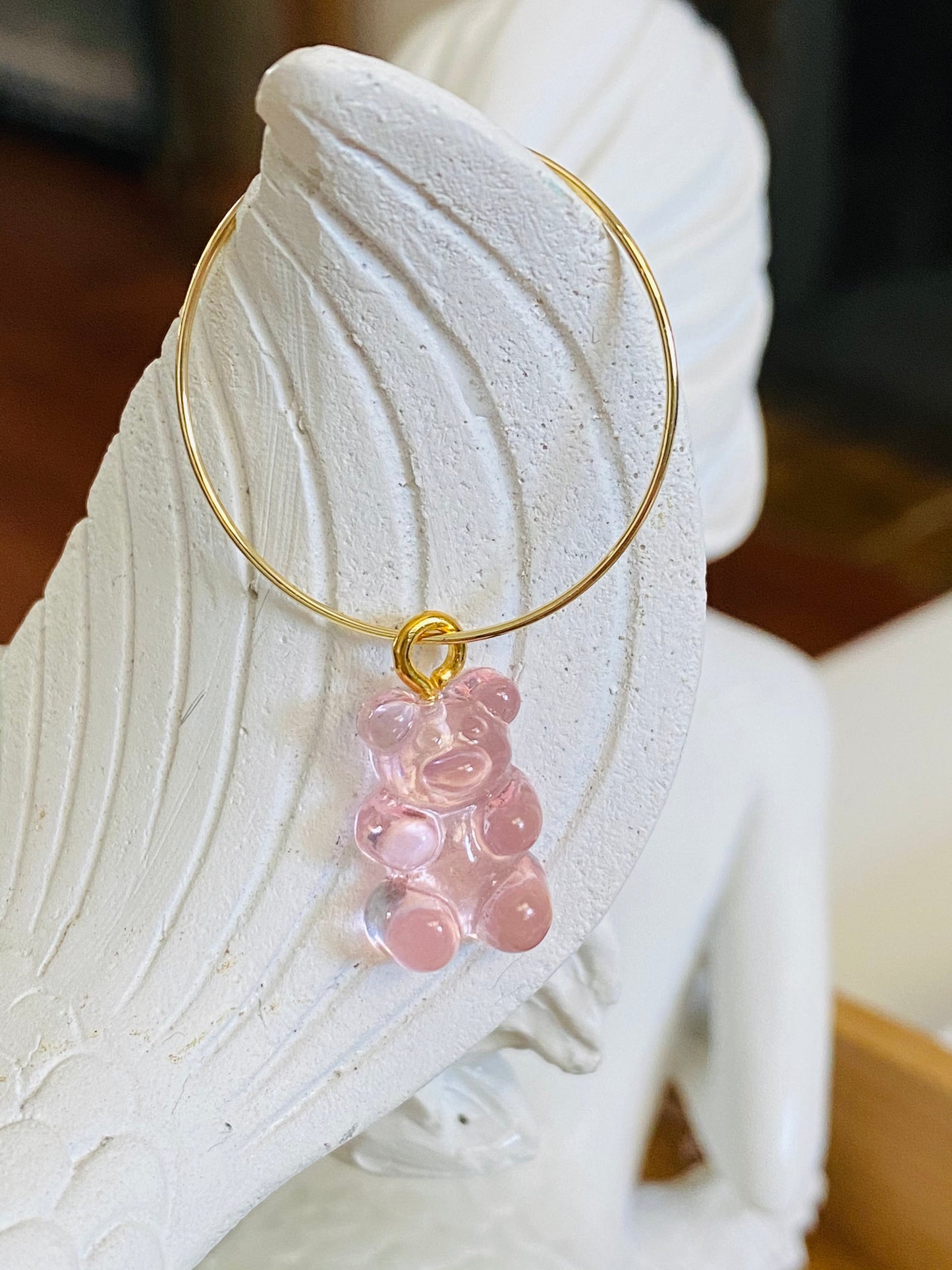 Gummy bear earrings! 🐻