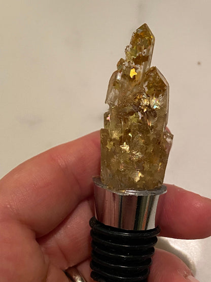 Gold star wine topper