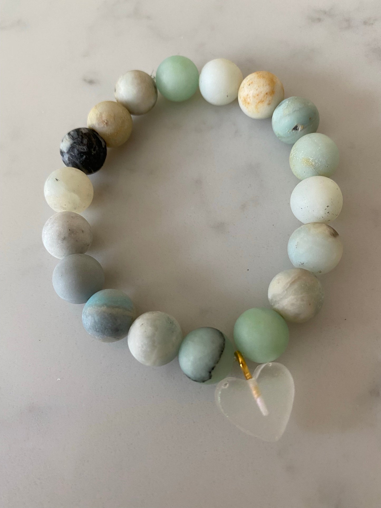 Natural gemstone bead bracelet with resin heart