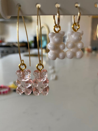 Gummy bear earrings! 🐻