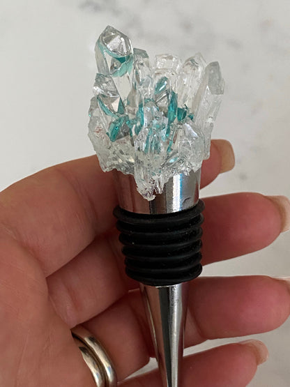 Crystal wine topper